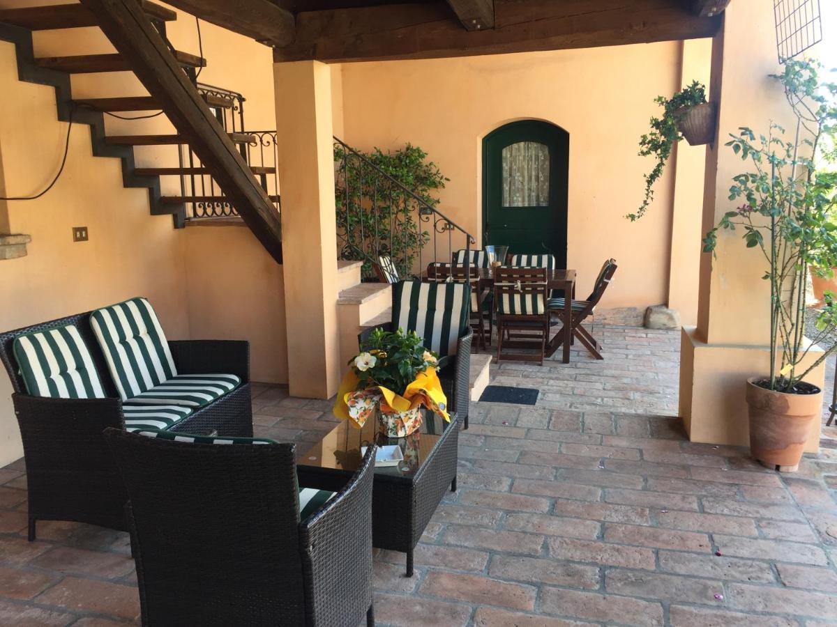 Agriturismo Corte Bebbi Bibbiano  Εξωτερικό φωτογραφία